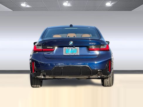 Used 2026 BMW 330i Sedan w/ M Sport Package RWD image 9
