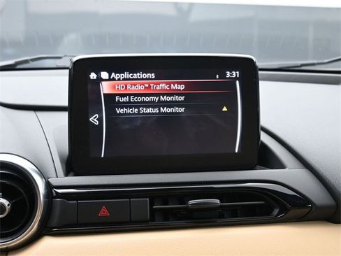 Used 2019 MAZDA MX-5 Miata Grand Touring image 16