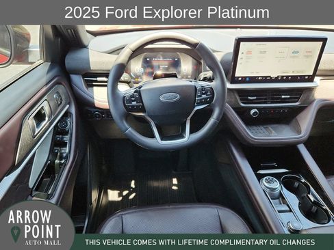 Used 2025 Ford Explorer Platinum w/ Ultimate Package AWD/4WD image 20