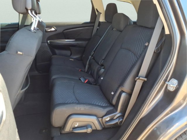 Used 2018 Dodge Journey SE w/ Blacktop Package FWD image 20