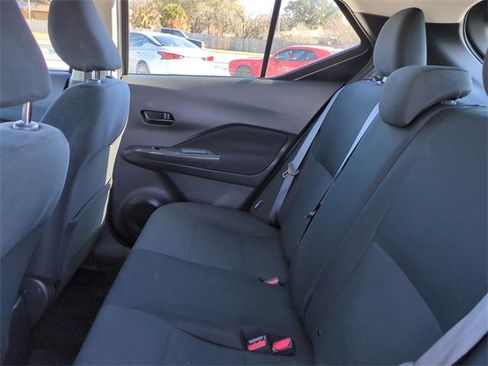 Used 2024 Nissan Kicks S image 14
