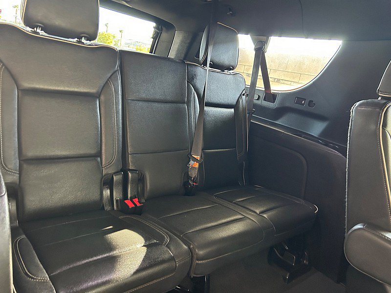Used 2023 Chevrolet Suburban Premier RWD image 28