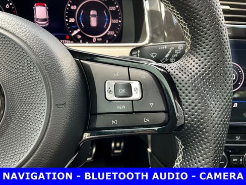 Used 2019 Volkswagen Golf R 4-Door AWD/4WD image 12