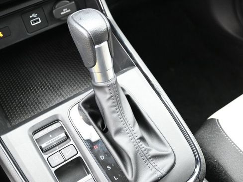 Used 2024 Honda CR-V LX image 15