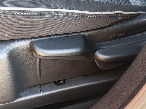 Used 2024 Chevrolet TrailBlazer LT image 41