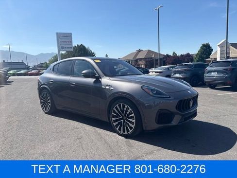 Used 2023 Maserati Grecale Modena AWD/4WD image 5