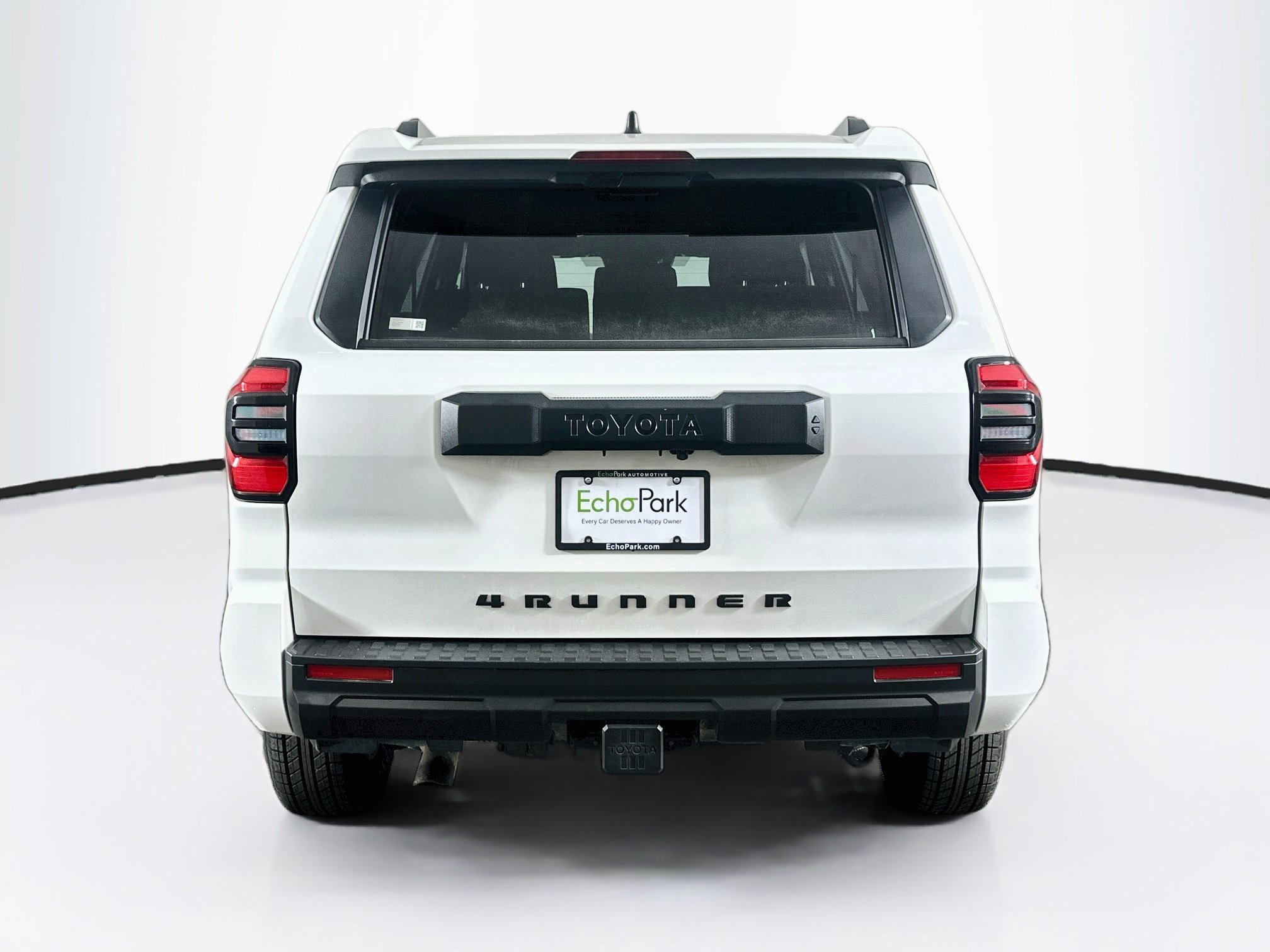 Used 2025 Toyota 4Runner SR5 AWD/4WD image 7