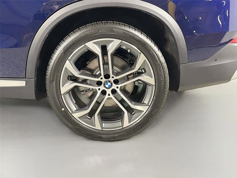 New 2026 BMW X5 xDrive40i AWD/4WD image 31