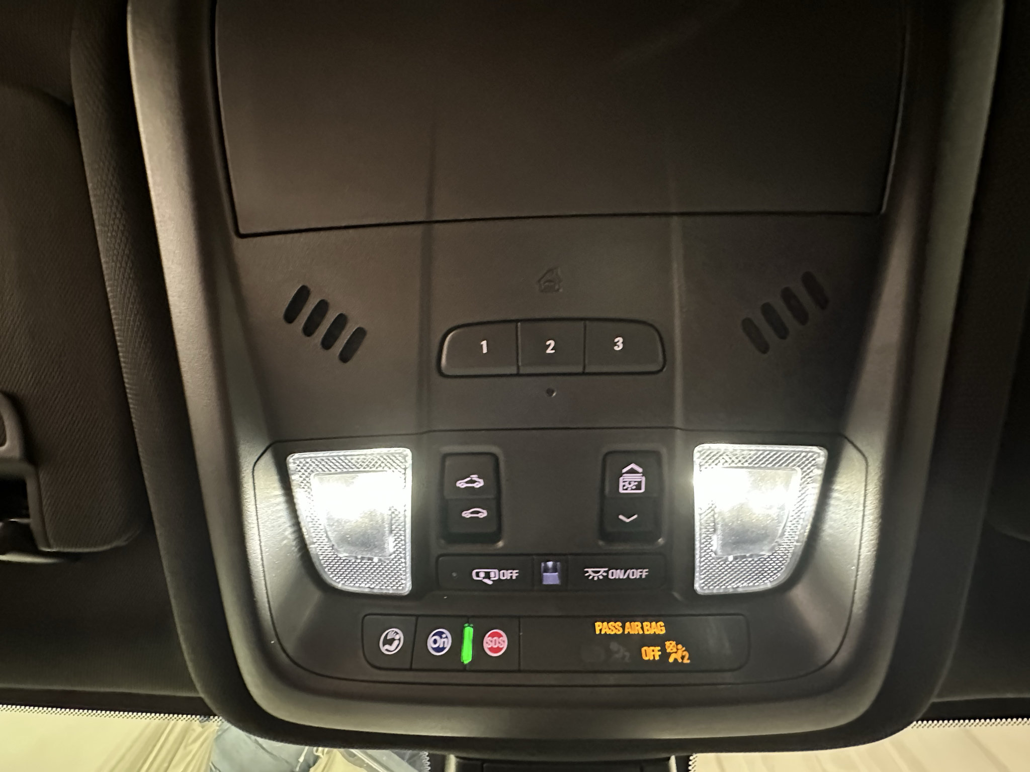 Certified 2024 Chevrolet Blazer RS w/ Driver Confidence II Package FWD image 34