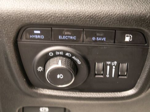 Used 2024 Jeep Grand Cherokee Limited 4xe AWD/4WD image 18