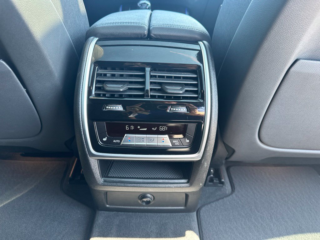 Used 2021 BMW X5 xDrive40i w/ Premium Package AWD/4WD image 30