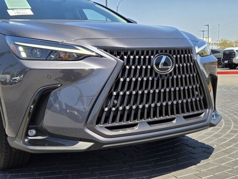 Used 2024 Lexus NX 350h AWD w/ Vision Package image 9