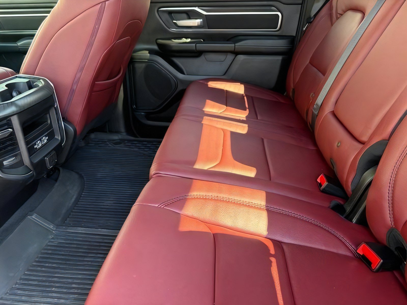 Used 2025 RAM 1500 Big Horn AWD/4WD image 14
