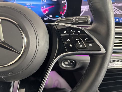 Certified 2025 Mercedes-Benz GLE 580 GLE 580 image 32