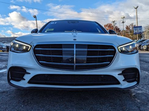 Used 2021 Mercedes-Benz S 580 4MATIC Sedan w/ AMG Line image 4