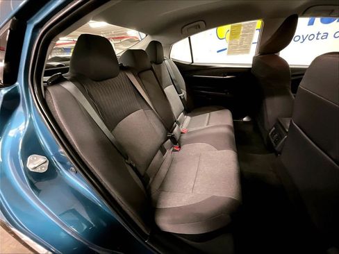 Used 2025 Toyota Camry LE FWD image 16