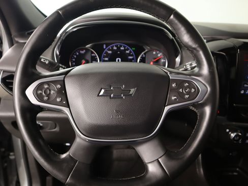 Used 2023 Chevrolet Traverse Premier w/ Redline Edition image 3