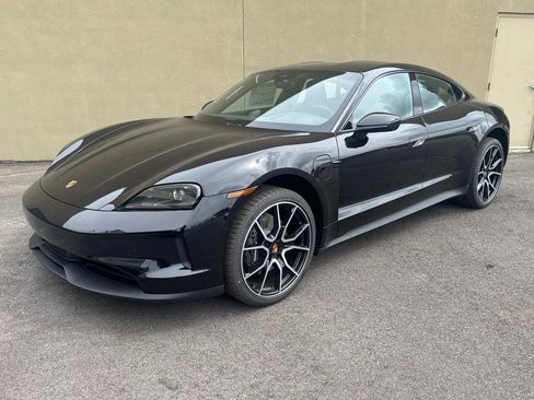 New 2025 Porsche Taycan image 1