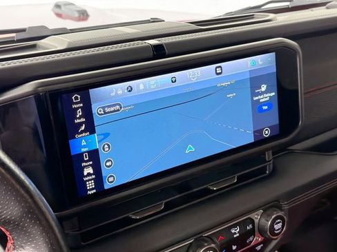 Used 2024 Jeep Wrangler Rubicon 392 image 14