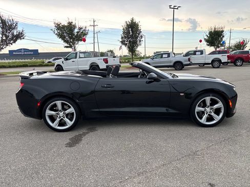 Used 2016 Chevrolet Camaro SS RWD image 7