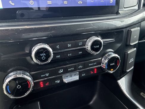 Used 2022 Ford F150 XLT w/ Equipment Group 302A High image 17