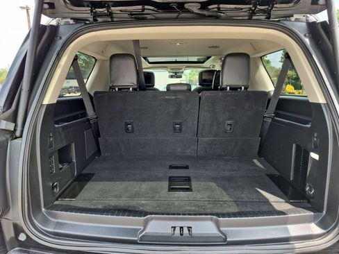 Used 2019 Ford Expedition Max Platinum AWD/4WD image 26