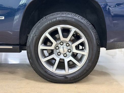 Used 2019 GMC Yukon Denali AWD/4WD image 13