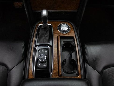 Used 2024 Nissan Armada SL w/ Cargo Package image 25