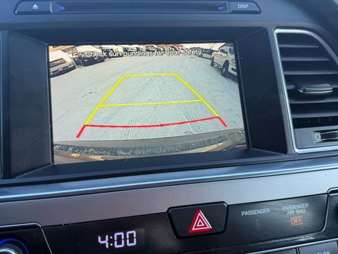 Used 2016 Hyundai Sonata SE image 20