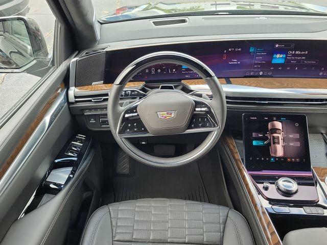 Certified 2025 Cadillac Escalade Sport Platinum AWD/4WD image 9