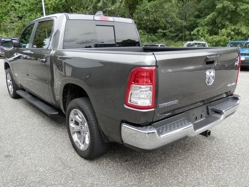 Used 2022 RAM 1500 Big Horn AWD/4WD image 6