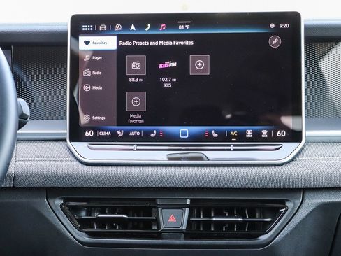 Certified 2025 Volkswagen Tiguan S FWD image 14
