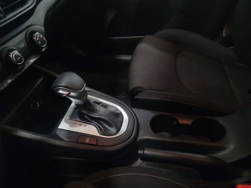 Used 2022 Kia Forte LXS image 26