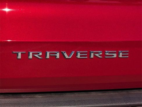 New 2026 Chevrolet Traverse LT w/ Sun and Wheel Package image 11