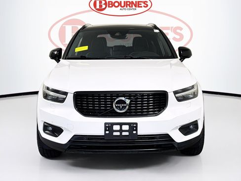 Used 2019 Volvo XC40 T5 R-Design AWD/4WD image 7