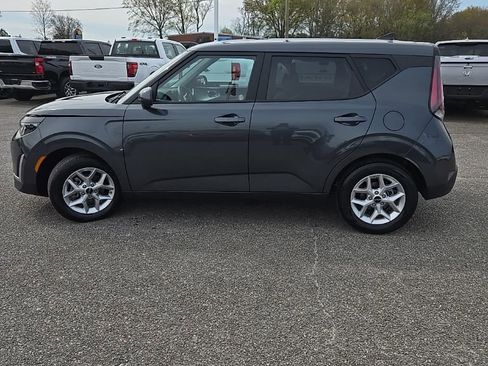 Used 2025 Kia Soul LX w/ LX Technology Package image 6