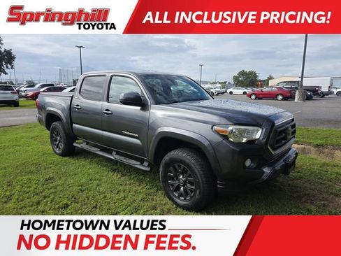 Used 2020 Toyota Tacoma SR5 AWD/4WD image 1