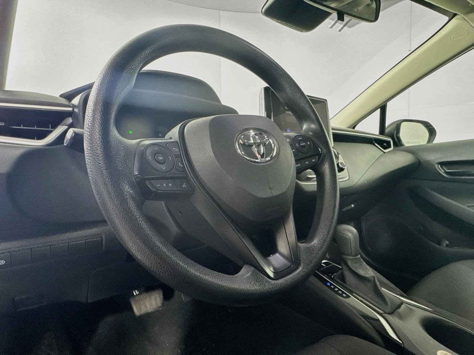 Certified 2023 Toyota Corolla LE FWD image 8