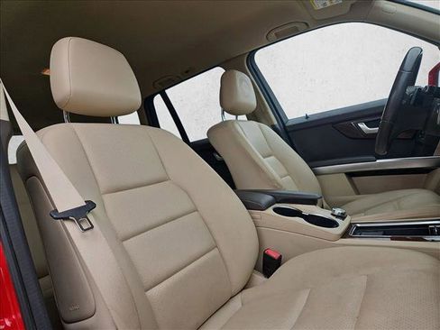 Used 2015 Mercedes-Benz GLK 350 2WD image 16