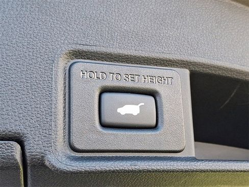 Used 2022 Acura RDX w/ Technology Package image 32