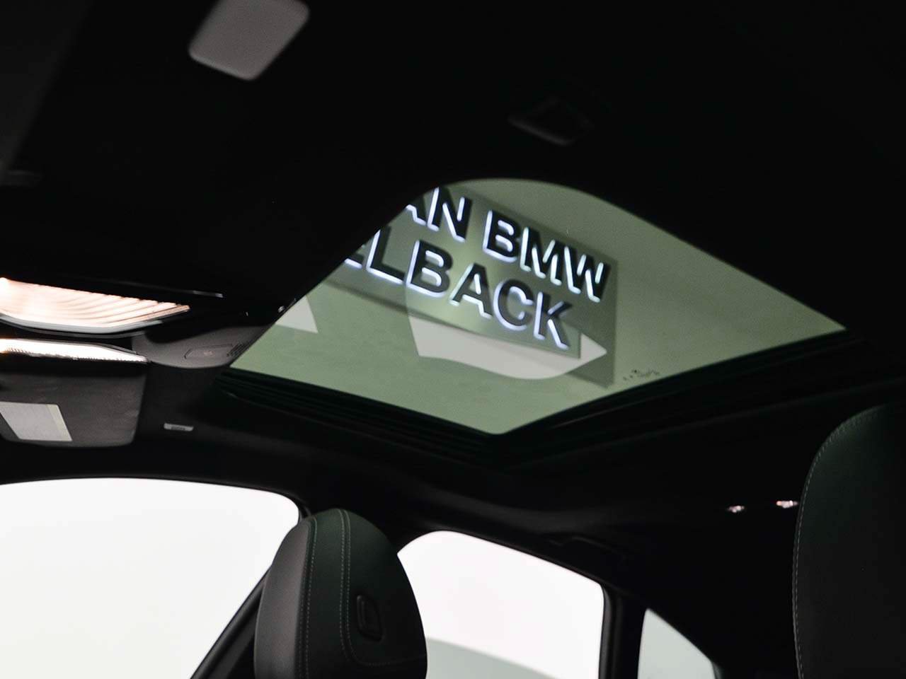 Used 2023 BMW i4 eDrive40 RWD image 7