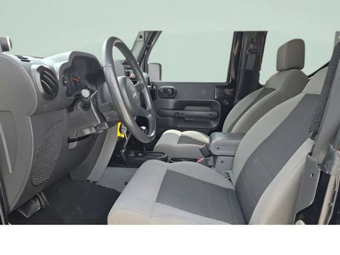 Used 2008 Jeep Wrangler X AWD/4WD image 26