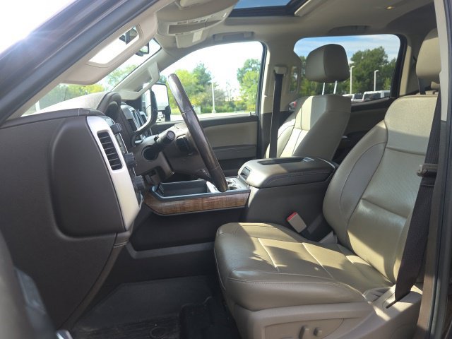 Used 2019 GMC Sierra 2500 SLT w/ Duramax Plus Package AWD/4WD image 21