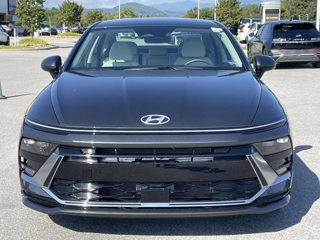 Certified 2026 Hyundai Sonata SEL AWD/4WD image 24