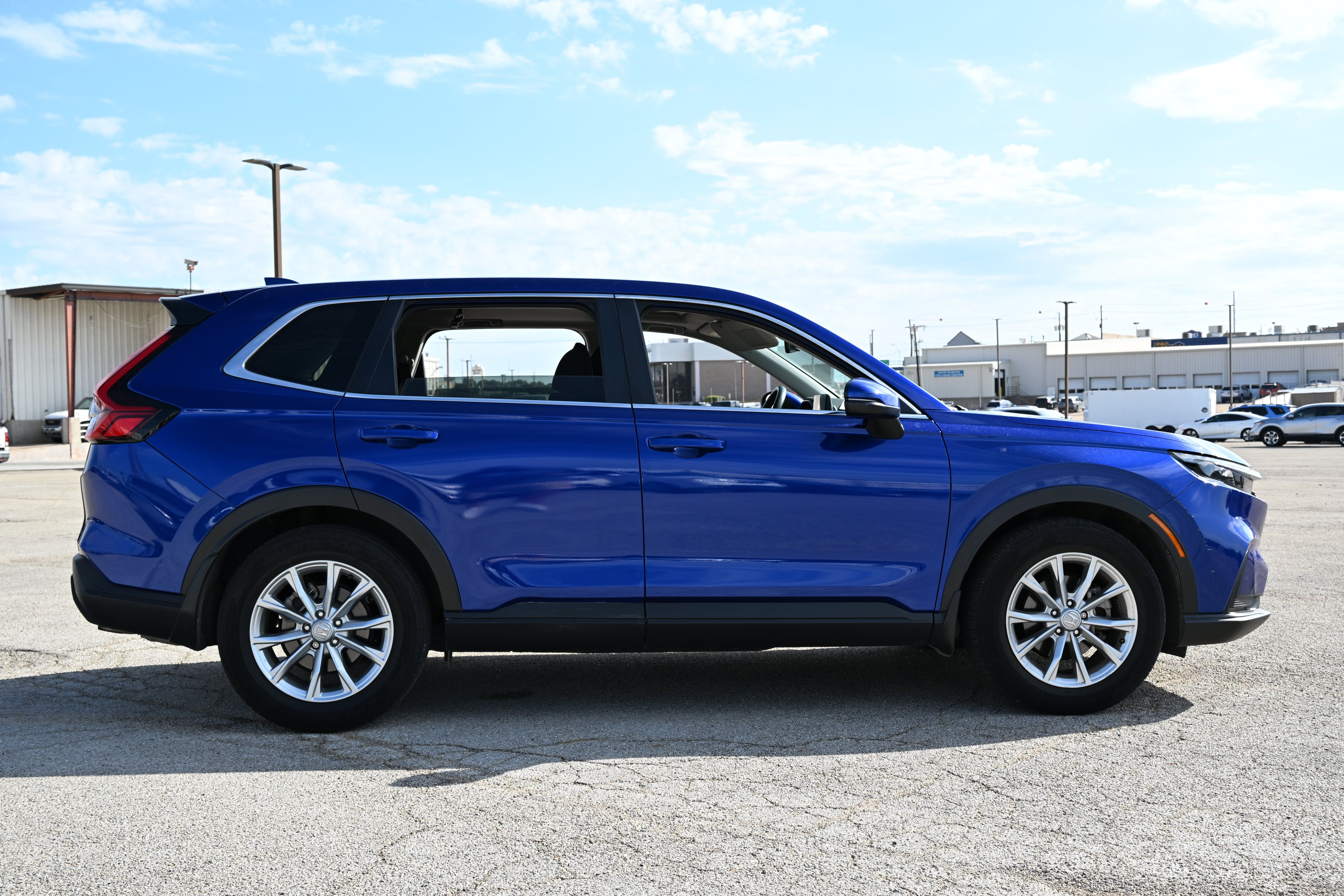 Used 2024 Honda CR-V EX image 9