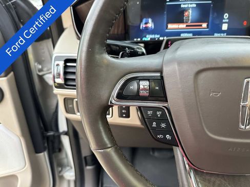 Used 2022 Lincoln Navigator L Reserve image 24