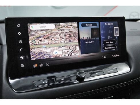 Used 2024 Nissan Rogue Platinum w/ Platinum Premium Package FWD image 11