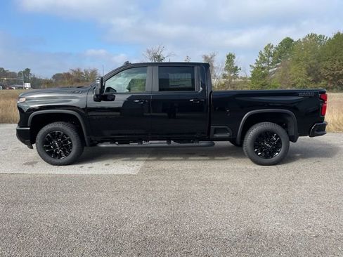 New 2026 Chevrolet Silverado 3500 LT w/ Trail Boss Package image 2