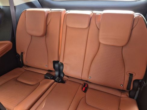 Certified 2023 Kia Carnival SX Prestige image 17