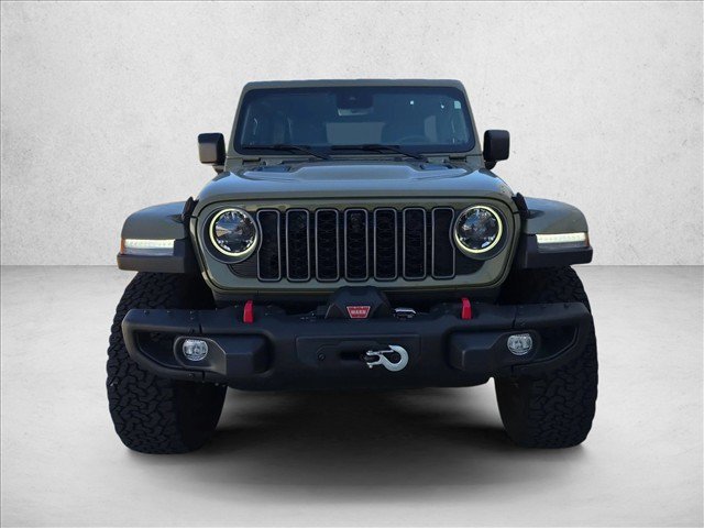 Used 2025 Jeep Wrangler Unlimited Rubicon AWD/4WD image 2
